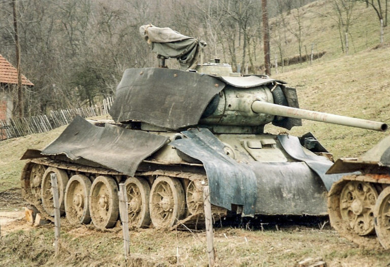 Serb T-34 with rubber armour
