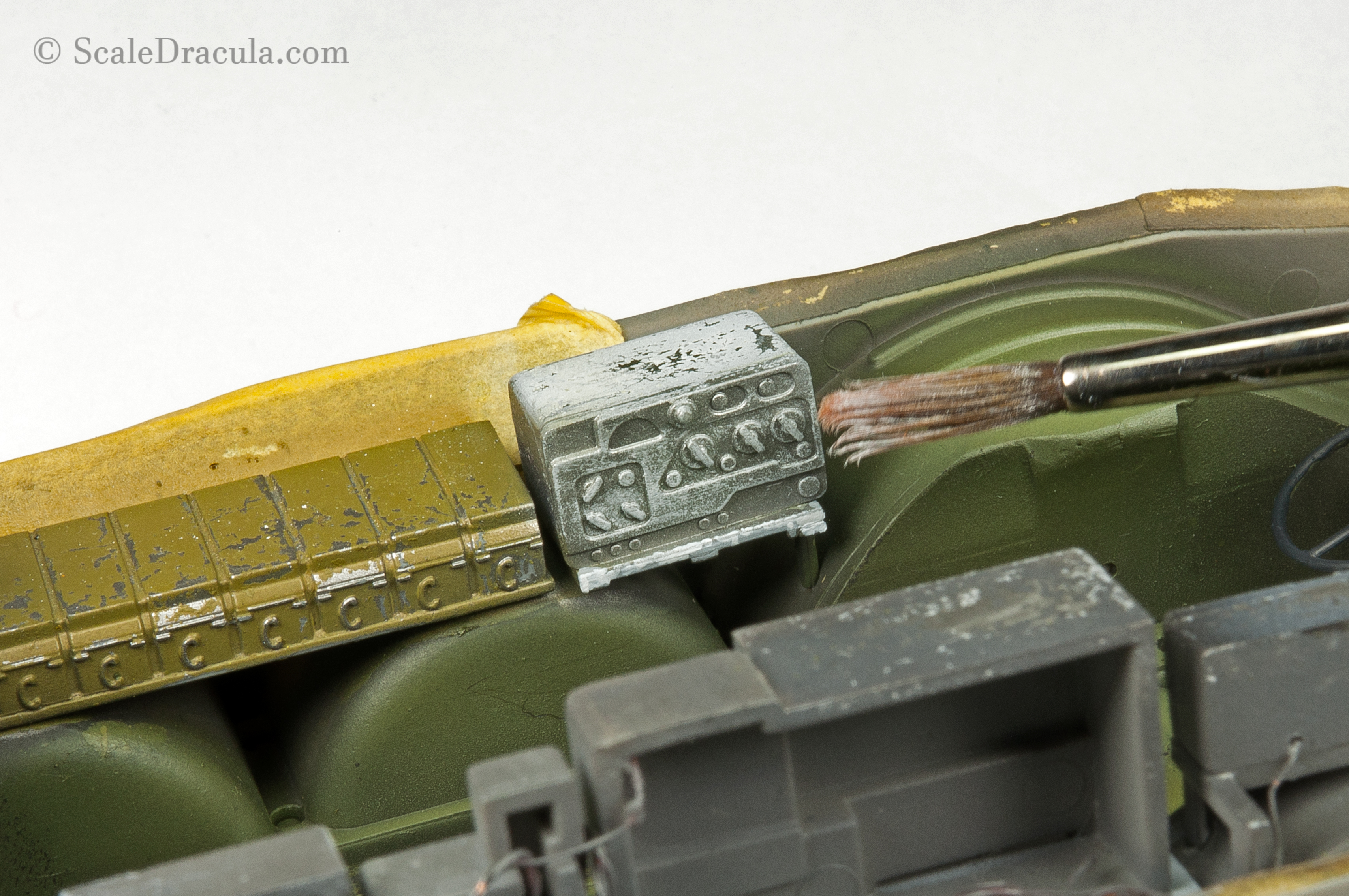 Dry-brushing aluminium colour, BRDM-2 by Trumpeter